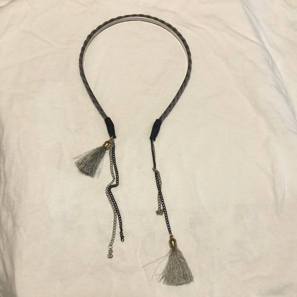 Grey Headband with Earring like Dangling - Picture 2 of 6